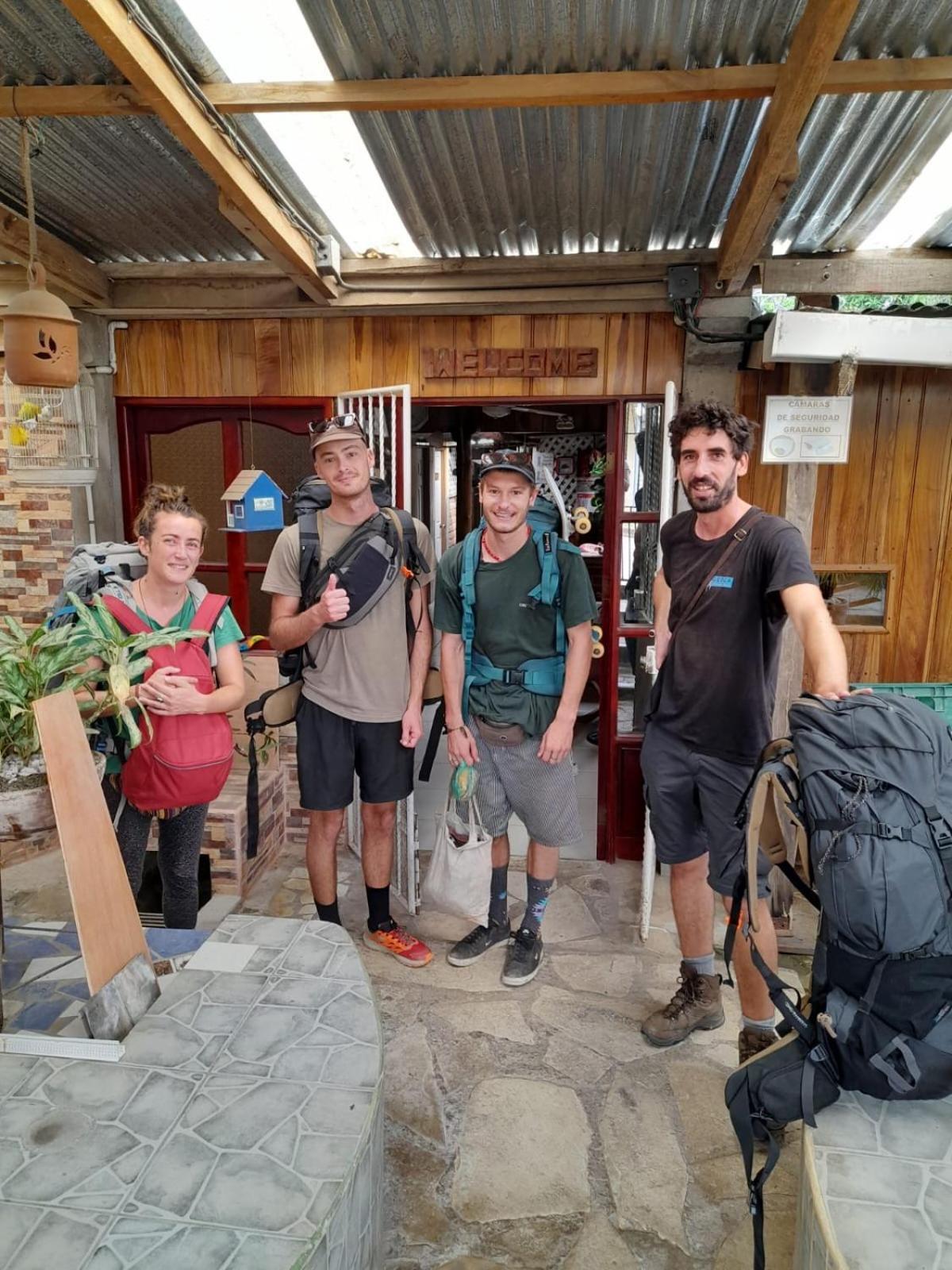 ריבאס Murph'S Surf Shacks מראה חיצוני תמונה