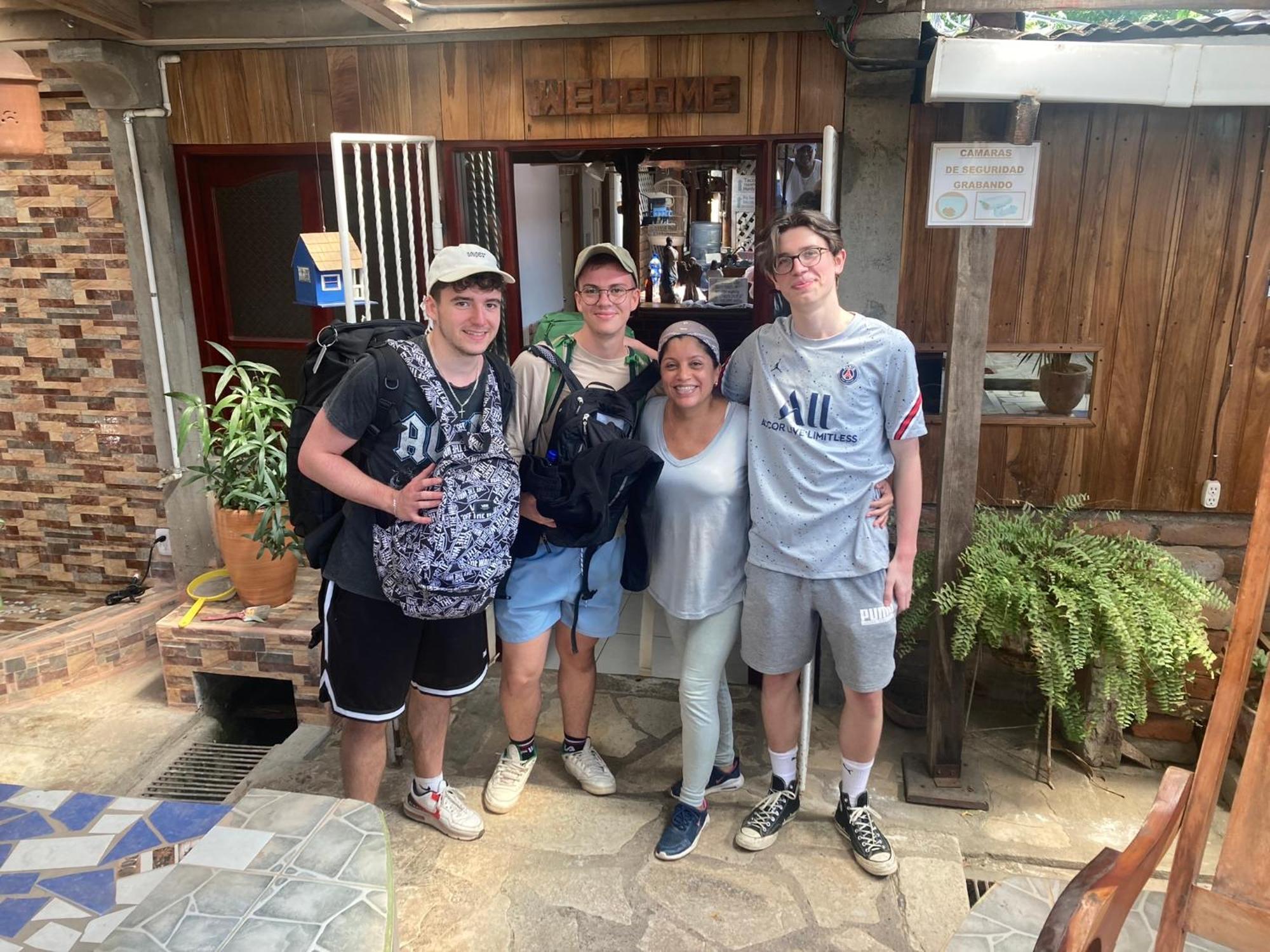 ריבאס Murph'S Surf Shacks מראה חיצוני תמונה
